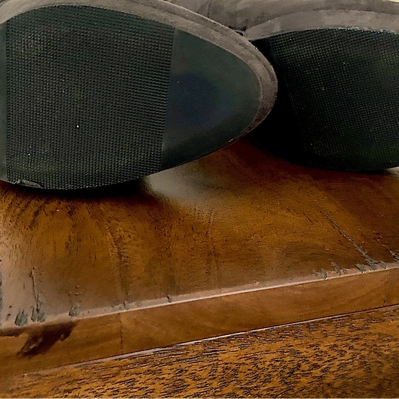 Isaac Mizrahi - Cutest booties ISO fashion oriented owner! - Picture 8 of 8